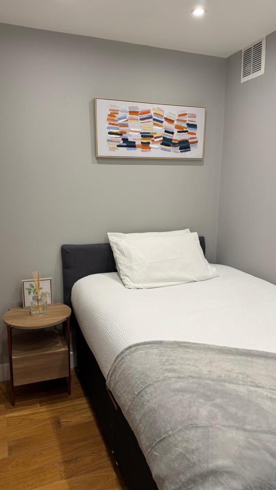 Central Apartment Londra Dış mekan fotoğraf